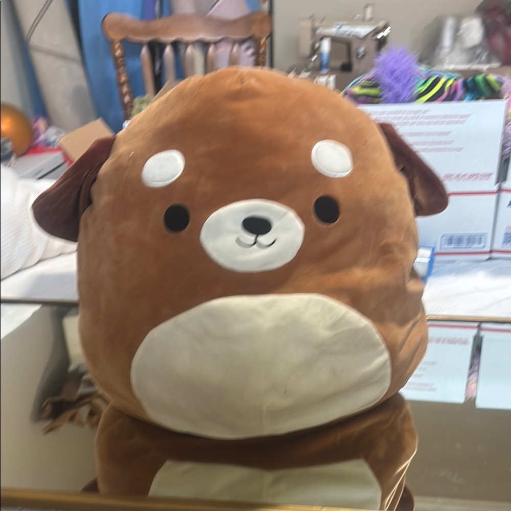 Brown dog squishmellow